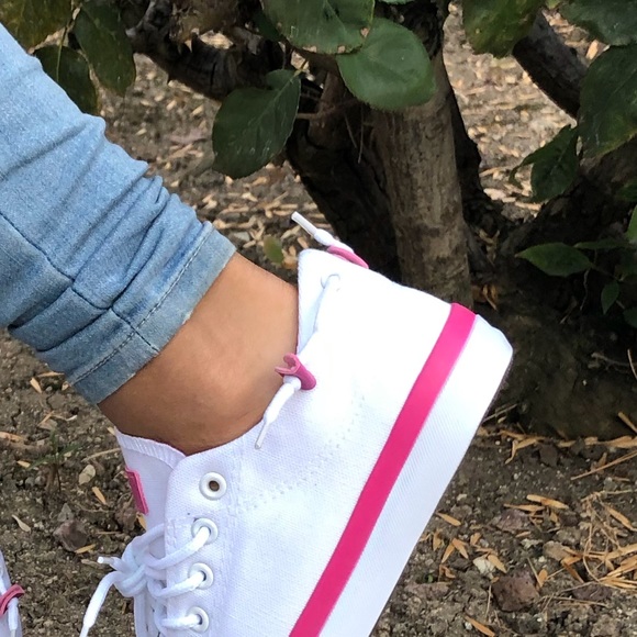 White and Pink  Women Sneakers - Picture 4 of 5